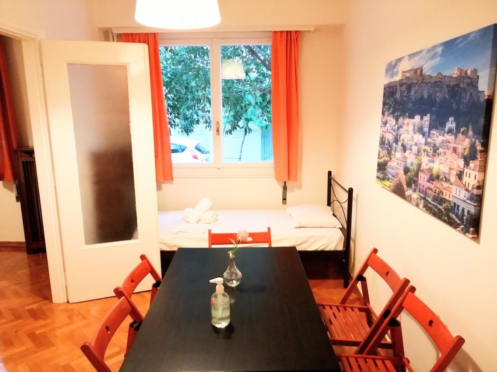 Acropolis museum family apartment Apartment 22