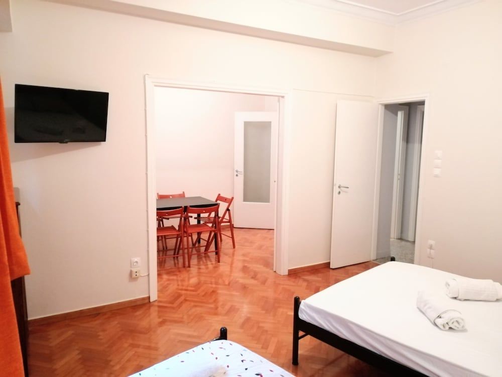 undefined Acropolis museum family apartment 5