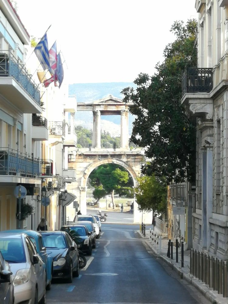 Acropolis museum family apartment Apartment 28