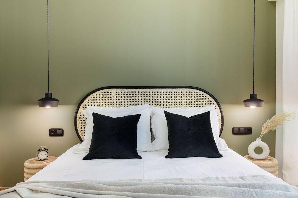 undefined Serene 1 BR Apartment in Koukaki 5