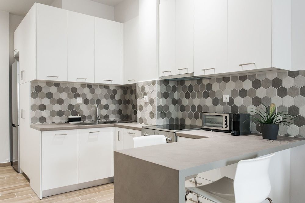 undefined Lovely 1BR Apartment in Koukaki 8