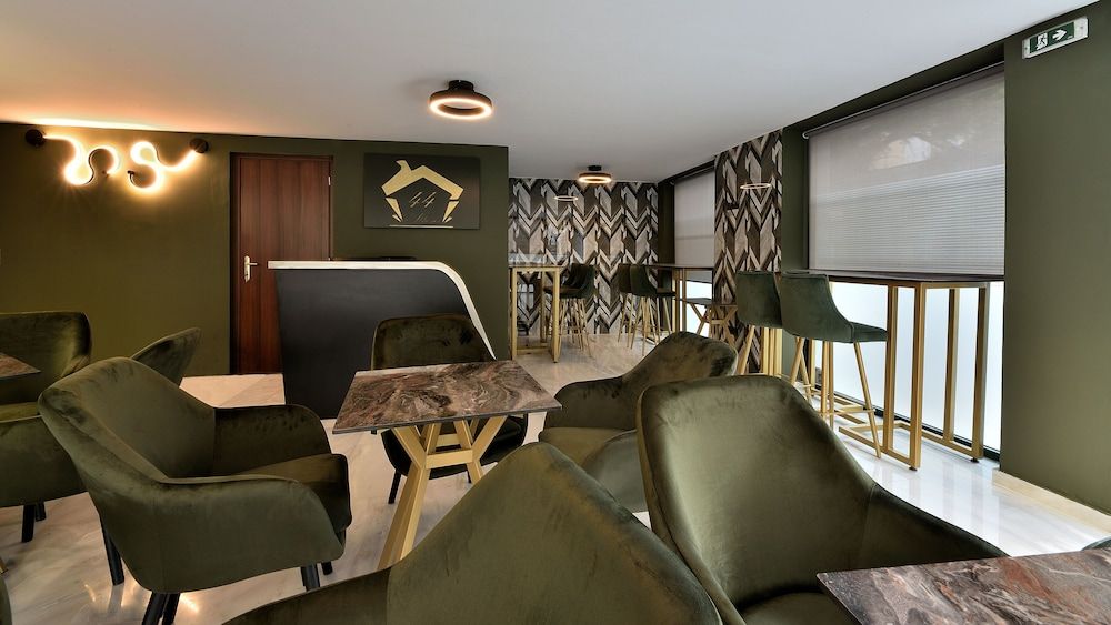 undefined 44 Athens 4