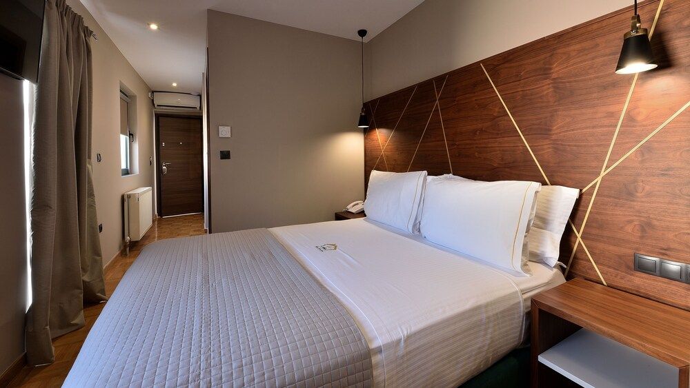 undefined 44 Athens 7