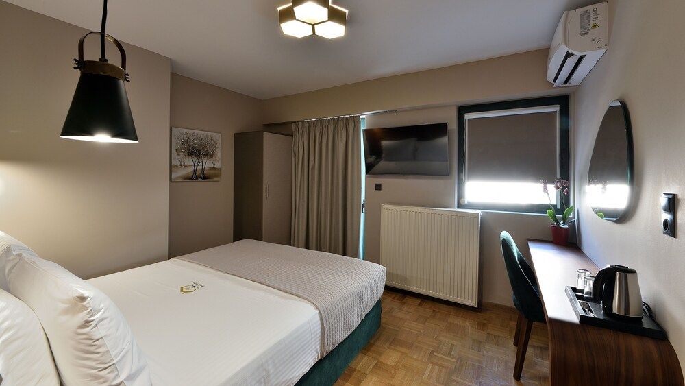 undefined 44 Athens 10