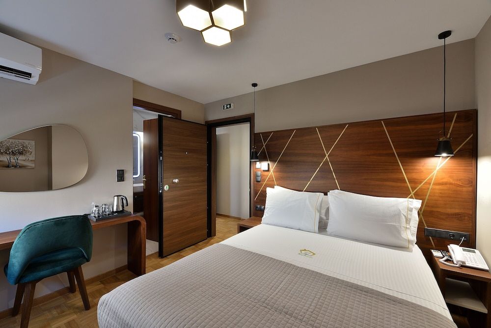 undefined 44 Athens 8