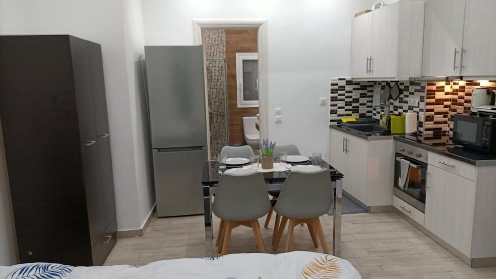 undefined Peaceful Oasis 10