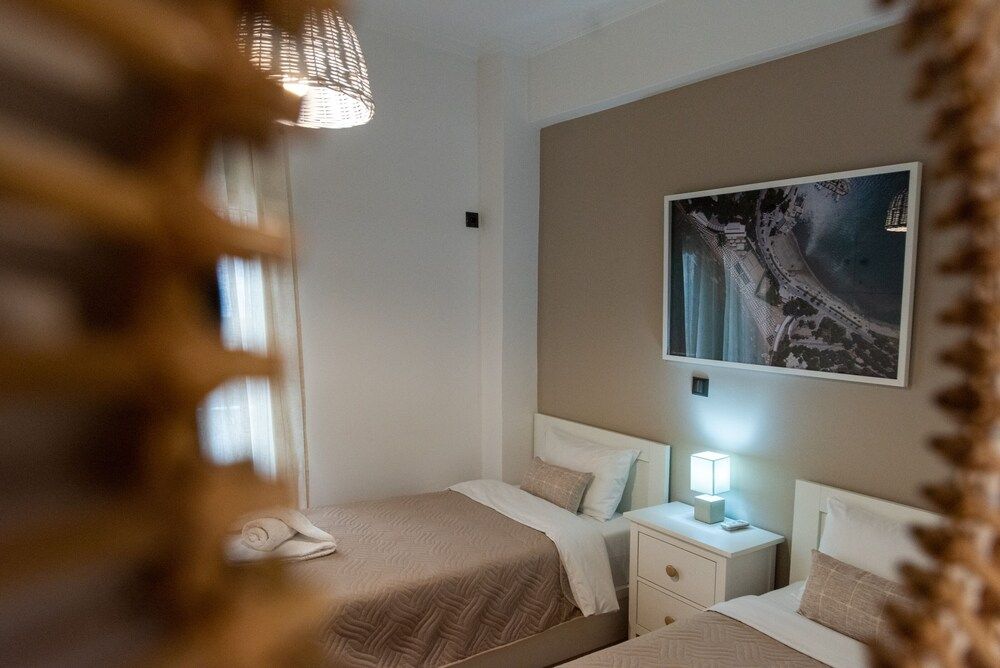 Bue Ark Loving Athens Romantic Apartment 10