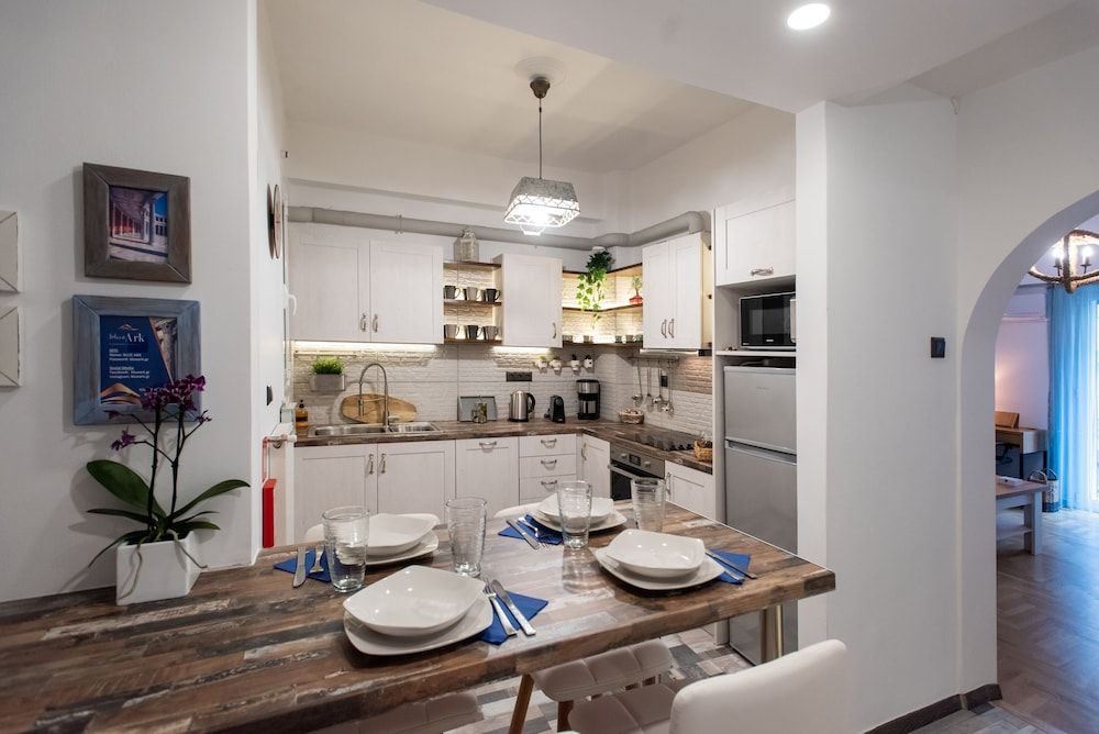 Bue Ark Loving Athens Romantic Apartment 12