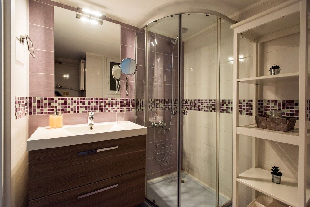 Bue Ark Loving Athens Romantic Apartment 32