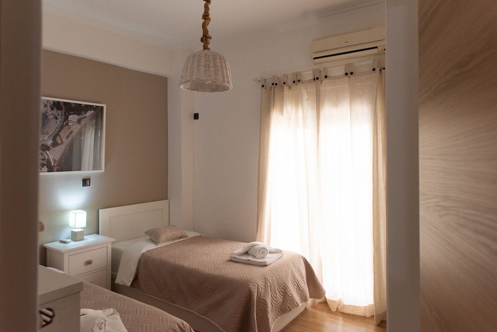 Bue Ark Loving Athens Romantic Apartment 9