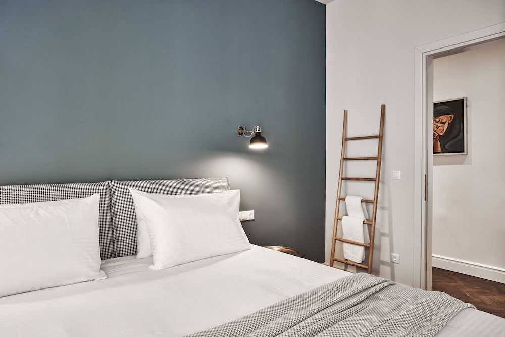 undefined Patriarchou 4bd Art Deco Penthouse 3