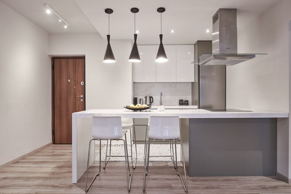 Charitos II Chic n modern 2BD Apt Luxury Apartment 9