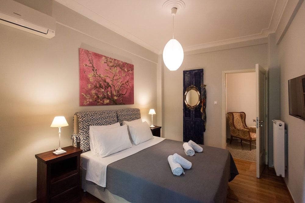 undefined Blue Ark Acropolis Light 10