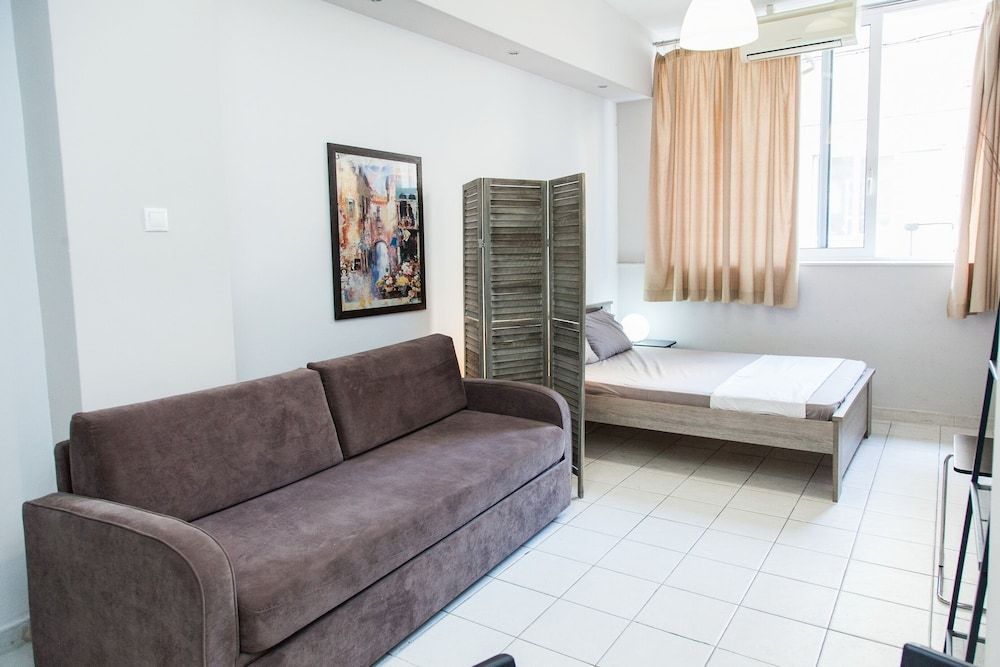 undefined Cozy and Comfy Central Athens Apt. 8