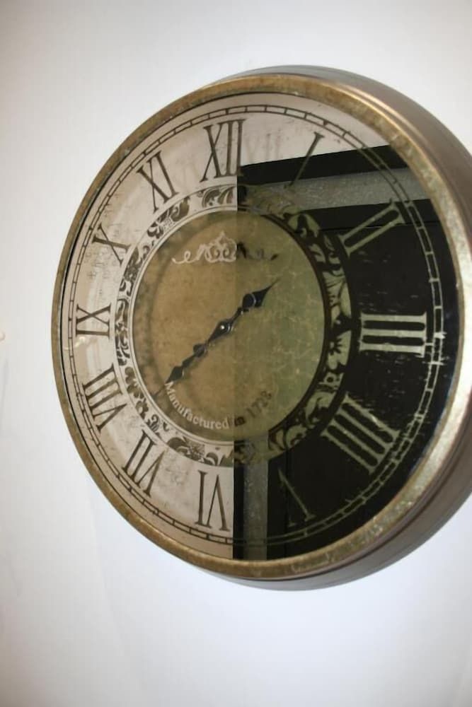 Acropolis Elegant Penthouse Deluxe Apartment 27