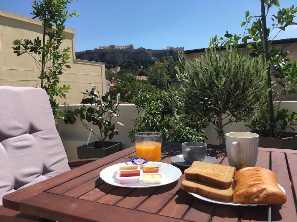 undefined Theasis Athens 8