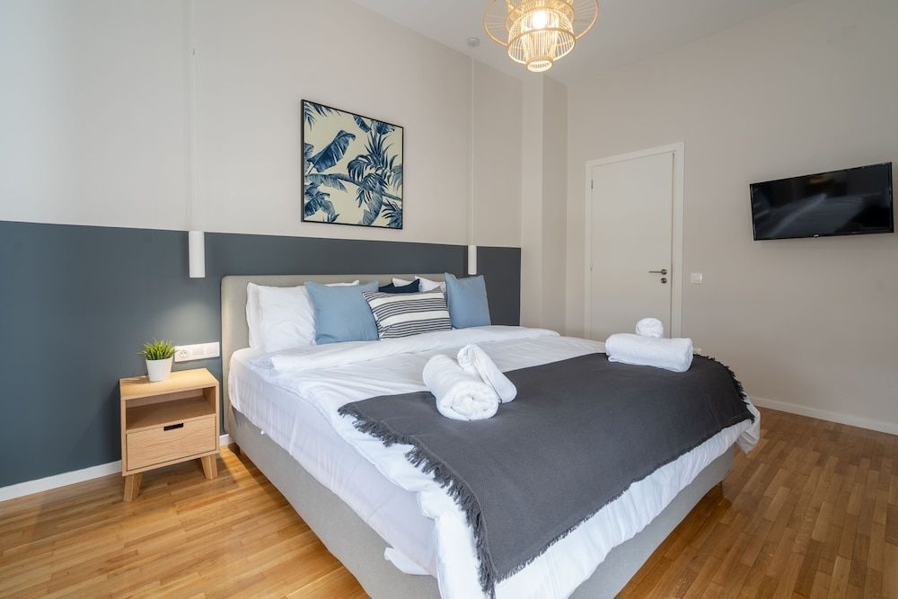 The Athens Gathering - Hip area Deluxe Apartment 5