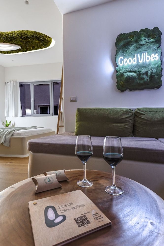 LOFUS bio-suites Superior Suite 18