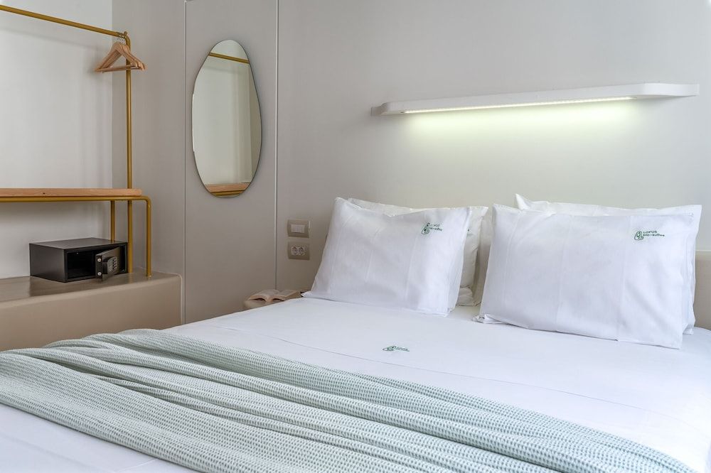 LOFUS bio-suites Superior Suite 4