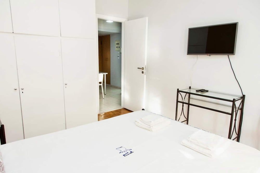 undefined Cozy apt in the center of Athens 5