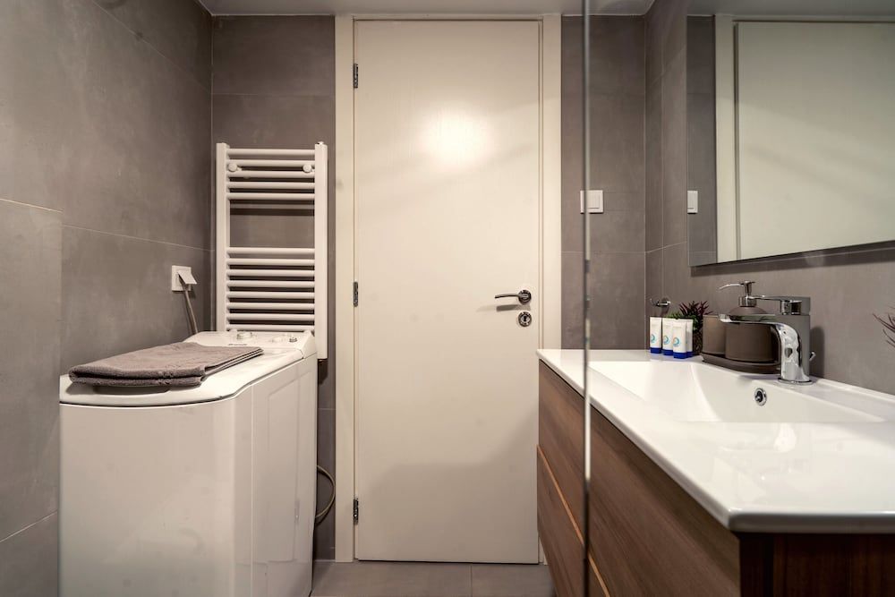 The Spiritual Athens Apartment Design Apartment, City View 13