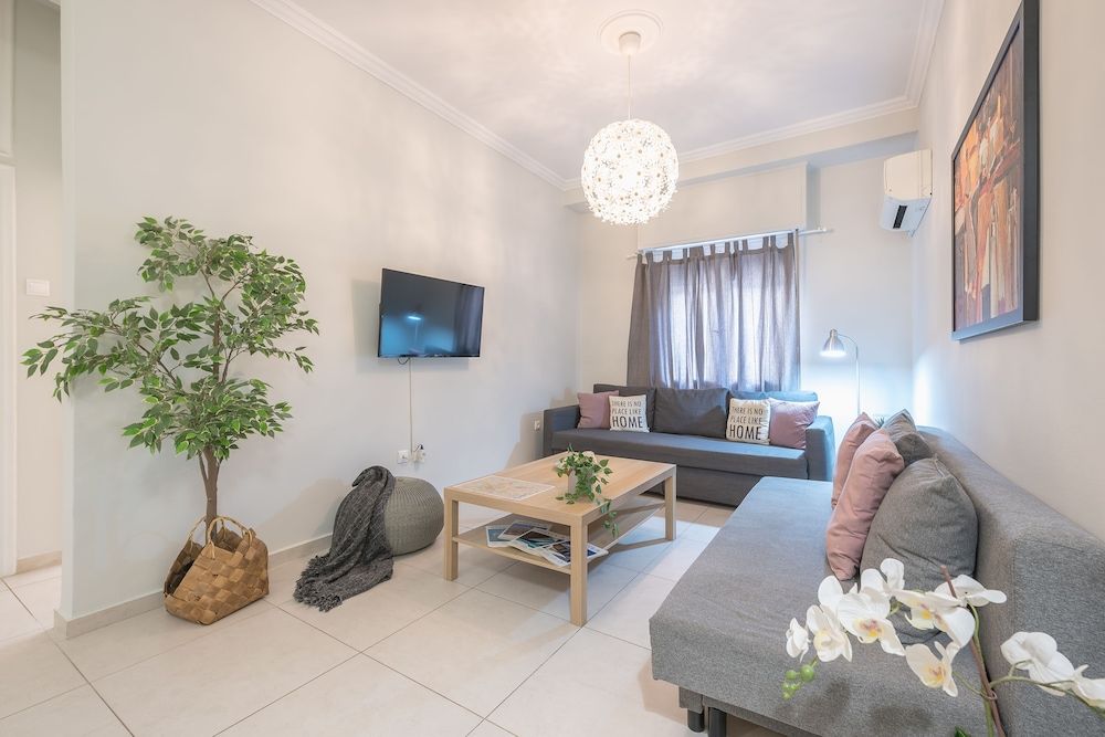 Erythros Boutique Suite By Cloudkeys City Apartment 35