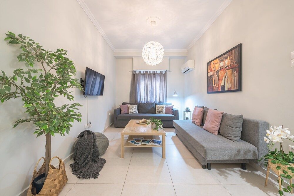 Erythros Boutique Suite By Cloudkeys City Apartment 36