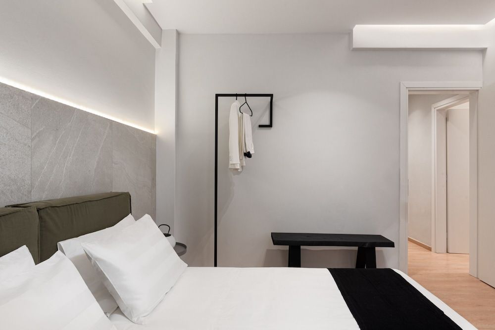 undefined Acropolis White Key Residence 3