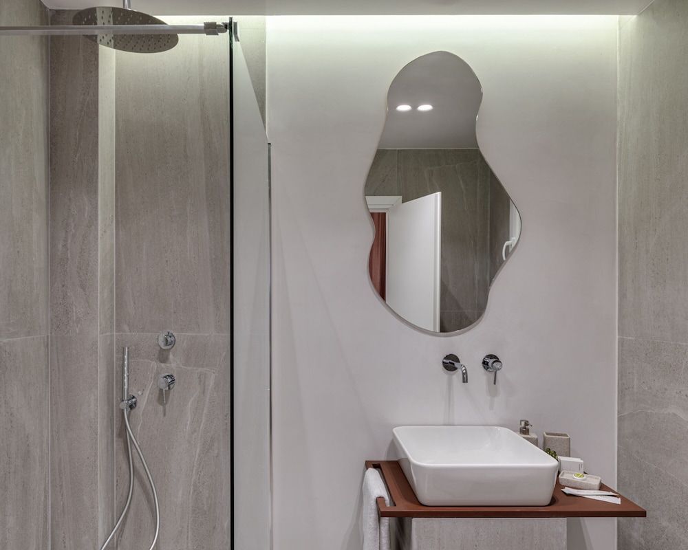 undefined Acropolis White Key Residence 5