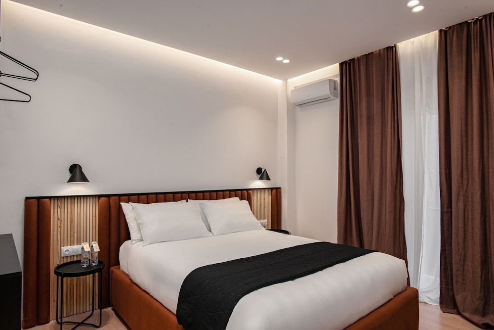 undefined Acropolis White Key Residence 6