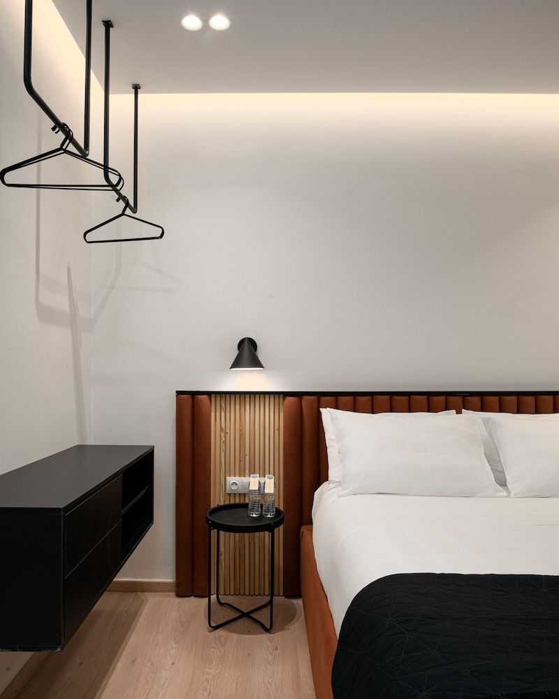 undefined Acropolis White Key Residence 7