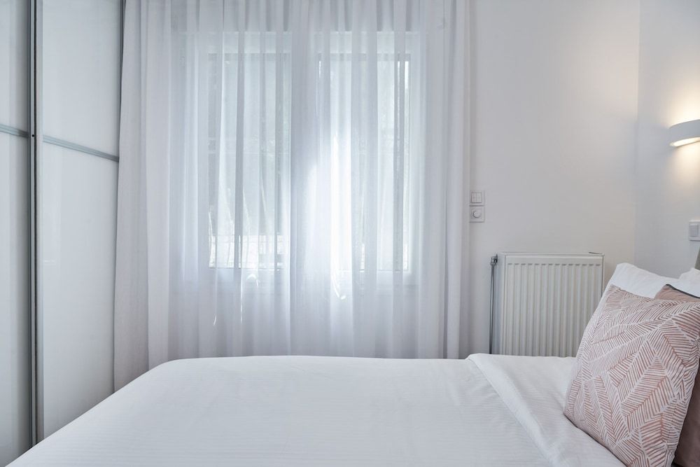 undefined Hilton-Ilisia Park 2Bd Elite Living 4