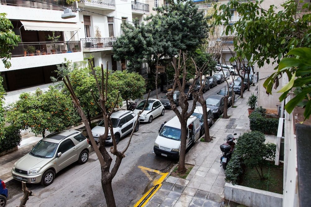 undefined Luxury Apt in central Athens 6