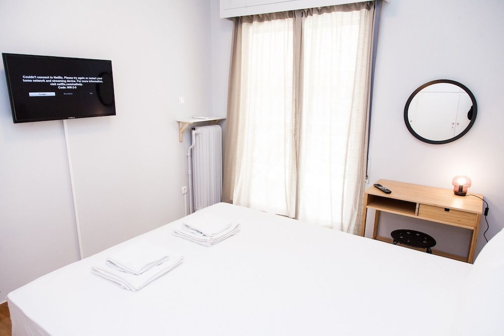 undefined Modern beauty in central area 8