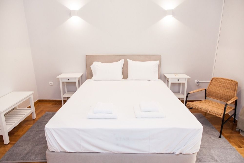 undefined Modern beauty in central area 6