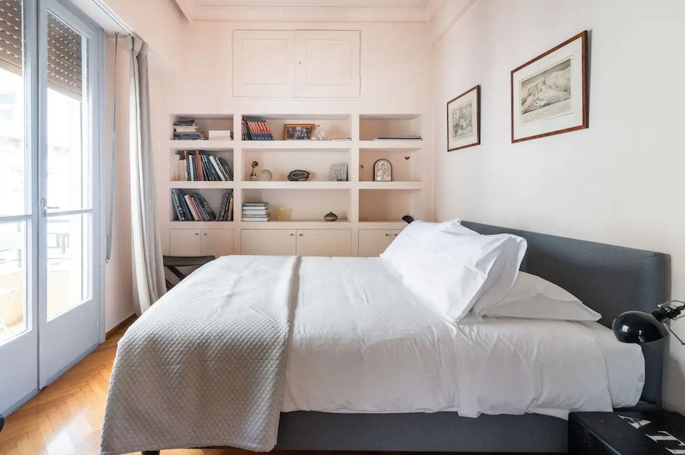 undefined Neoclassical Athenian 2-bed Apt Balcony 5