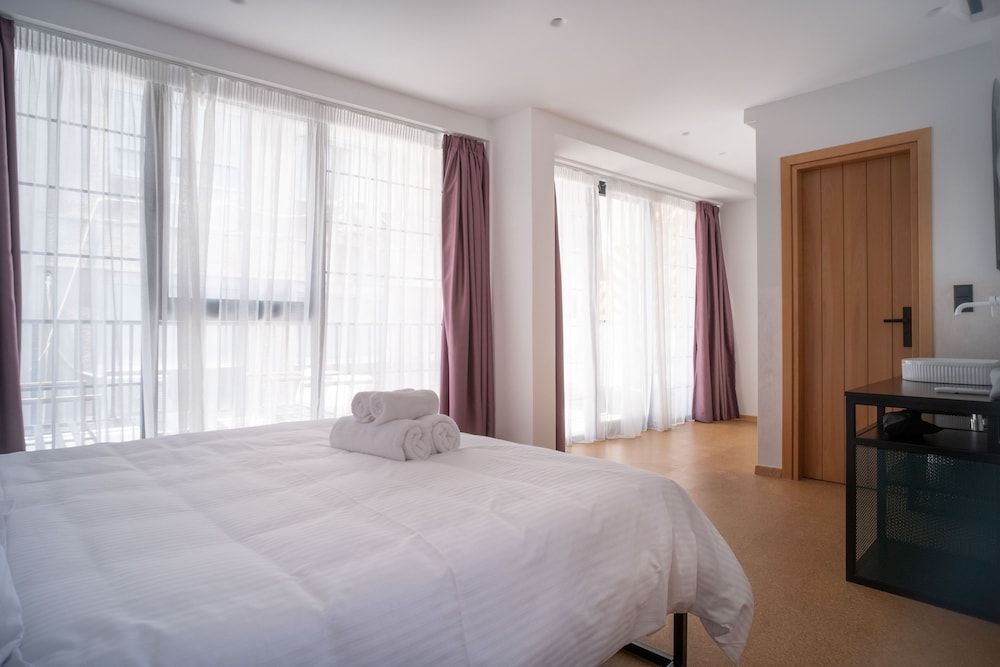 undefined Parea Athens