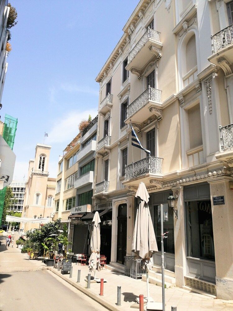 undefined Elegant apartment under the Acropolis 7