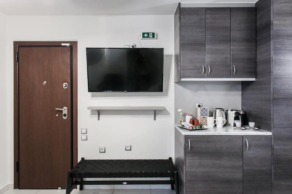 undefined Acropolis view sky suite 3