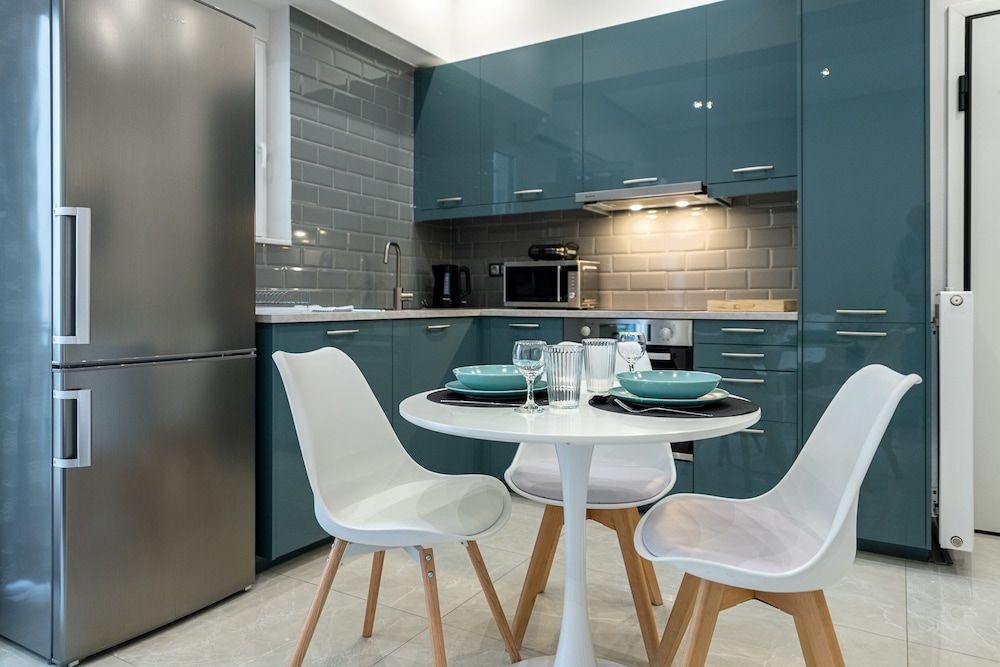 undefined Phaedrus Living: City Center Luxury Flat Iofontos 10