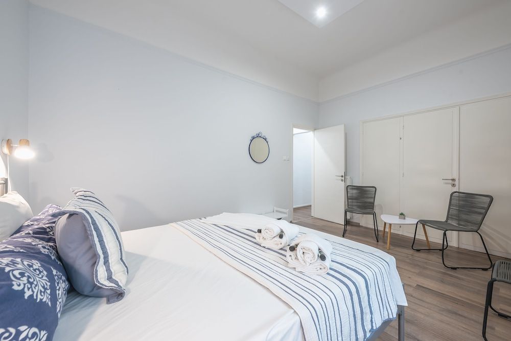 undefined Cloudkeys Spacious Family Home in Thisio 7