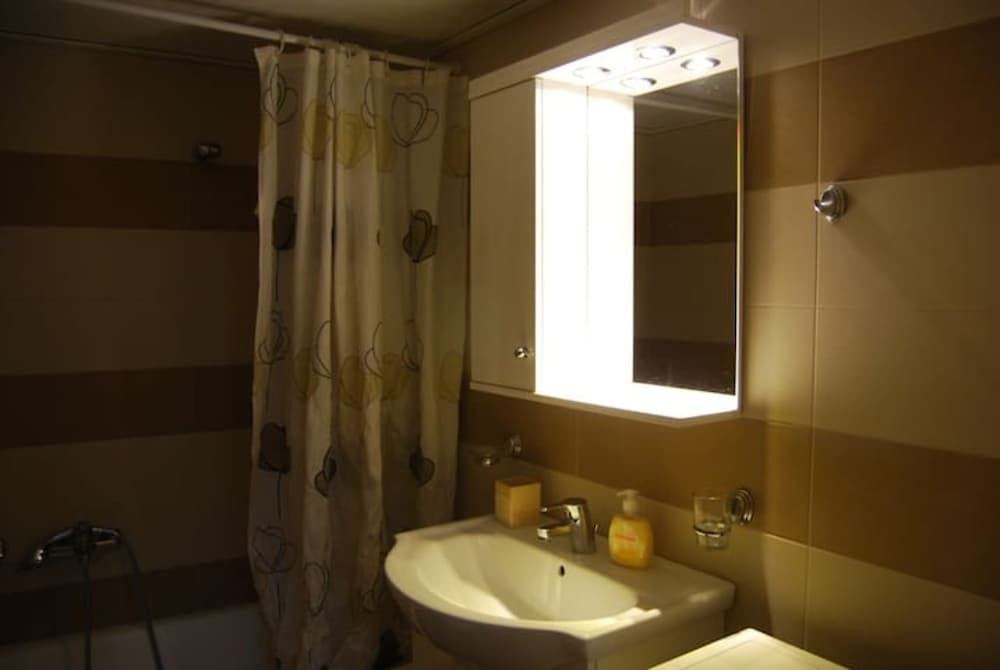 undefined Comfy Apartment GTD31701 7