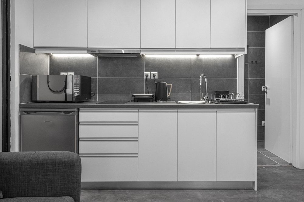 undefined Phaedrus Living City Flat Loukianou 10