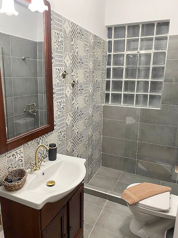 Check Point - Acropolis View B Luxury Apartment 18