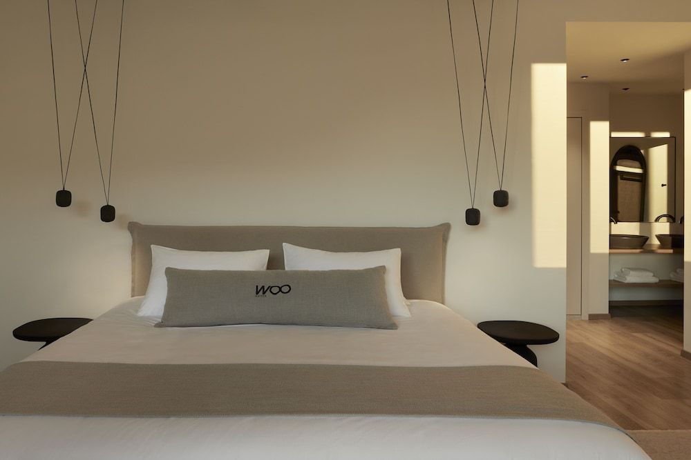 Athens Woo Suites Acropolis Superior room 2