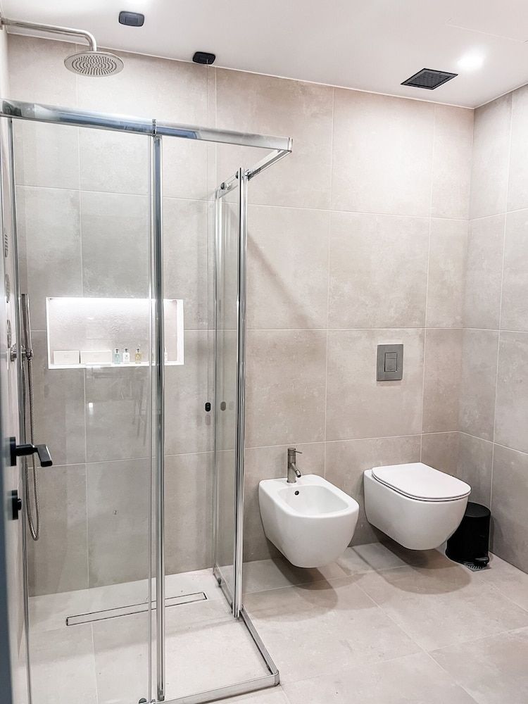 undefined Royalty Suites Psyrri 7