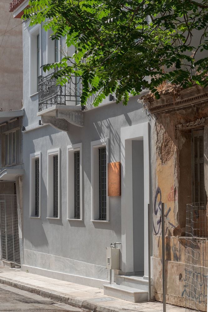 undefined Twin Circle Athens 6