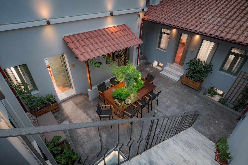 undefined Twin Circle Athens 7