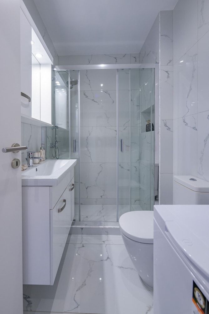 Lush Sapphire apt in the heart of Athens Deluxe Apartment 12