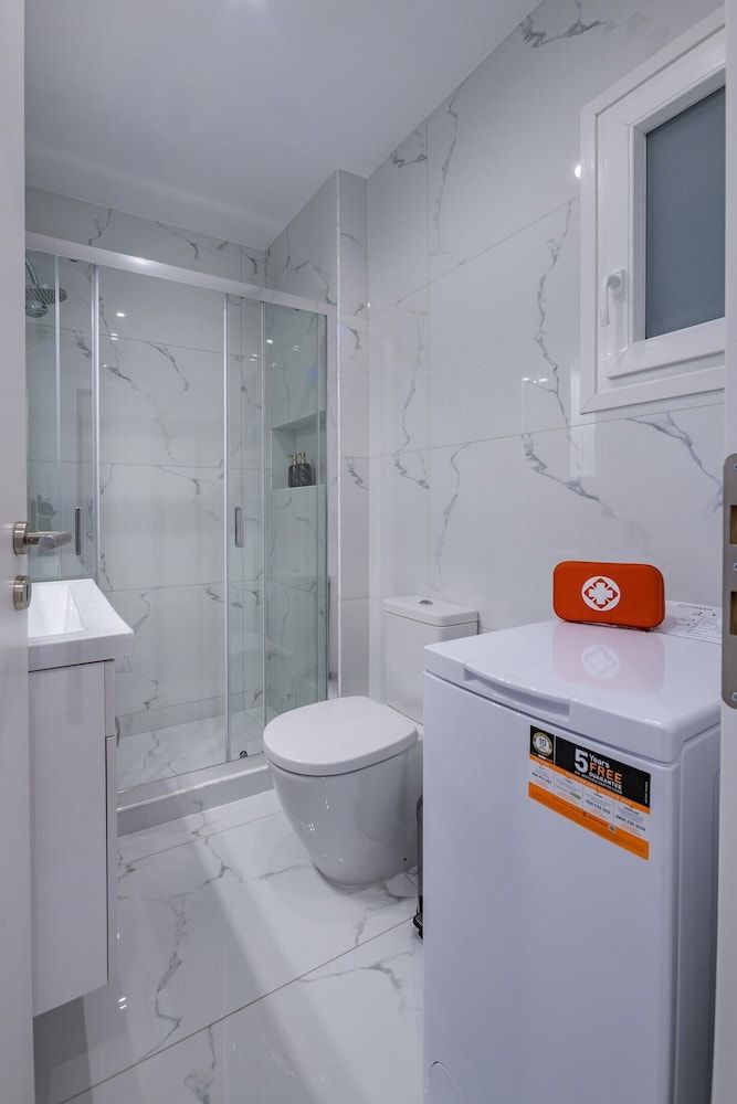 Lush Sapphire apt in the heart of Athens Deluxe Apartment 13